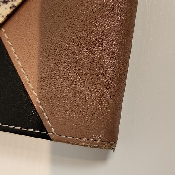Chloe Long Envelope Wallet With Authenticity Card - Picture 6 of 16